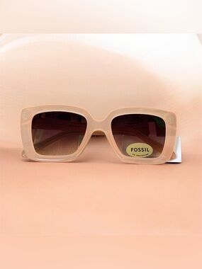 Fossil Women's Nude/Peach Translucent Square Sunglasses - NWT